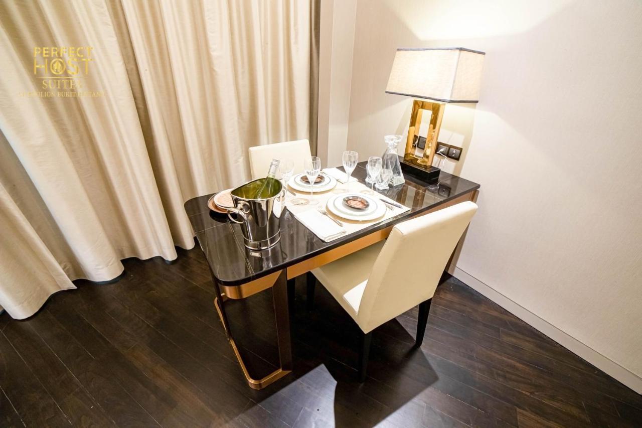 Ph Suites At Pavilion Bukit Bintang Kuala Lumpur Exterior photo A table in a hotel room